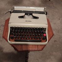 Olivetti Lettera 22 - Icona Design - Made in Italy