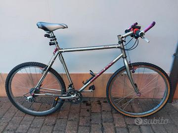 MTB Diamond Back APEX 26"