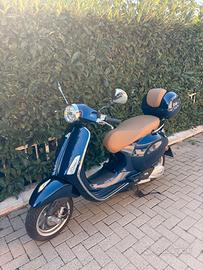 Vespa primavera 125