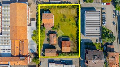 VILLA SINGOLA A REGGIO NELL'EMILIA