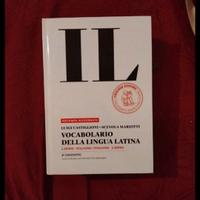 Vocabolario della lingua latina + Guida all'uso