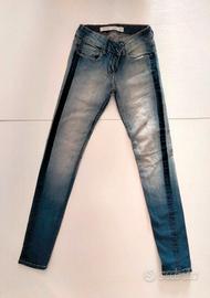 Pantalone Donna Jeans Aderente