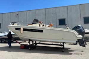 Barca capoforte cx240