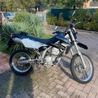 moto Kawasaki klx 250