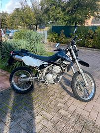 moto Kawasaki klx 250