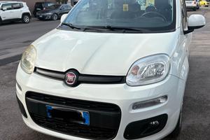 Fiat panda lounge gpl di serie anno 2019
