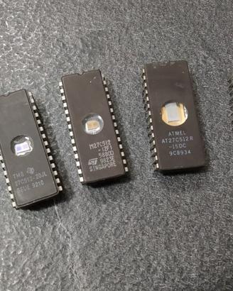 Memorie EPROM 27256 27512