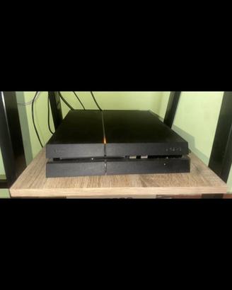 ps4+ 2joystick + giochi