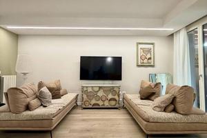 Villetta a schiera di 189 m² con 4 locali e box au
