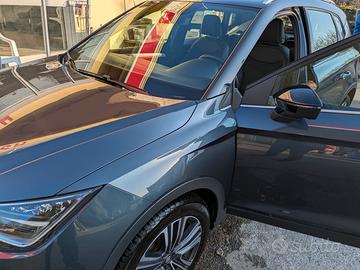 Arona xcellence DSG grigio