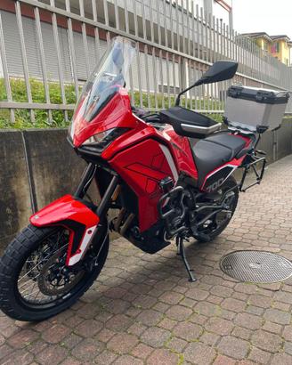 Moto Morini X-CAPE 700 GOLD EDITION
