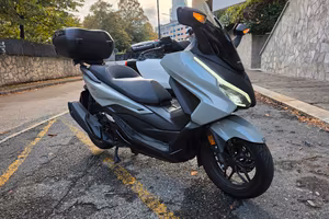 Honda Forza 350 2025