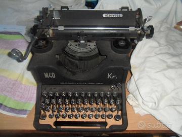 MACCHINA SCRIVERE OLIVETTI M40 KR