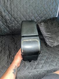 BRACCIOLO CENTRALE PORTAOGGETTI VOLKSWAGEN GLOF 5