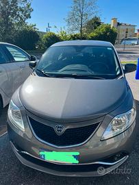 LANCIA YPSILON GPL ECOCHIC SILVER