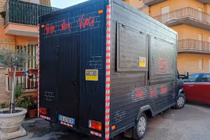 FOOD TRUCK 