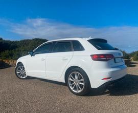 Audi A3 8v 30 1.6 TDi Business 116cv (2018)