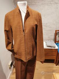 completo di lana giacca e pantaloni 