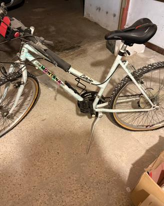 Bici MTB 26” Montana con cambio Shimano
