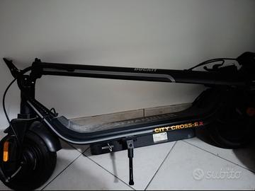 monopattino elettrico