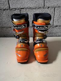 scarponi da sci alpinismo 