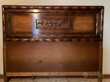 Camera da letto completa in legno