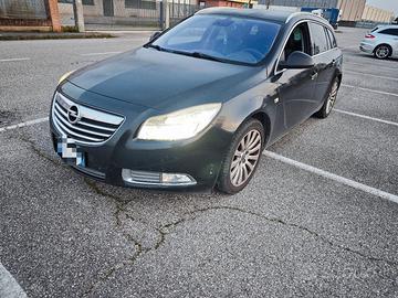Opel insigna 1.6 turbo benzina/gpl