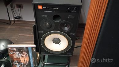 CASSE  JBL 4312 A 