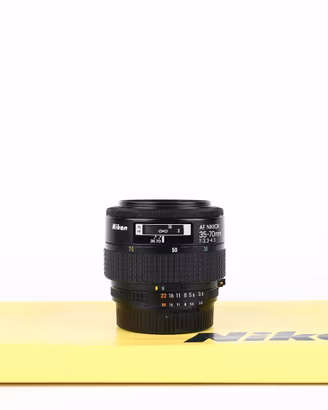 Nikon 35-70mm f3.3-4.5 AF USATO GARANTITO PER DUE
