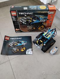 LEGO Technic 42095 Remote-Controlled Stunt Racer