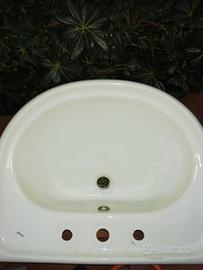 SANITARI CESAME  serie Sintesi