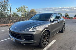 PORSCHE CAYENNE COUPE' 340 CV