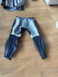 Pantaloni moto