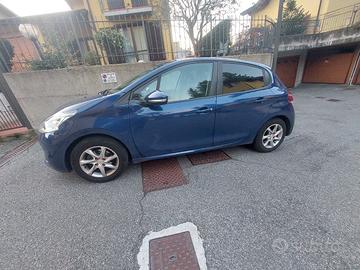 Peugeot 208 ok neopatentati 