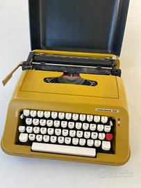 Macchina da scrivere vintage