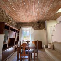 3 LOCALI A PALOMBARA SABINA
