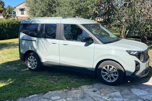 Ford tourneo courier 2024