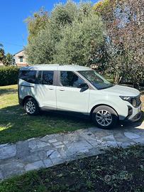 Ford tourneo courier 2024