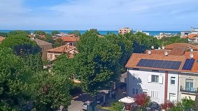 Appartamento di 147 m² con 5 locali e box auto a F