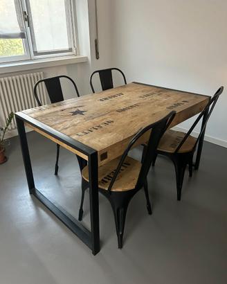Set tavolo + 4 sedie + mobile TV in legno massello