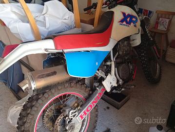 moto da cross targato Honda xr 600 R