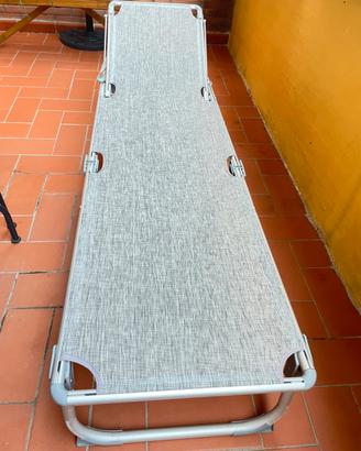 Lettino prendisole