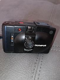 OLYMPUS XA2