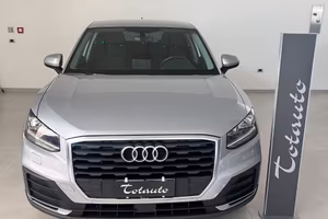 AUDI Q2 1.6 TDI S tronic Business