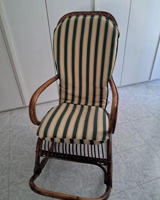 Dondolo e mobiletto
