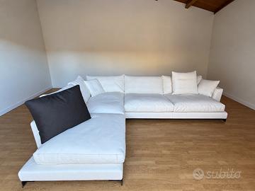 Divano angolare in pelle Flexform Long island XL