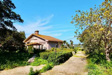 Marina di Ragusa - Villa con Giardino