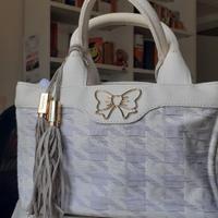 Borsa a mano fix design