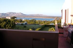 La Pelosa a pochi minuti a piedi