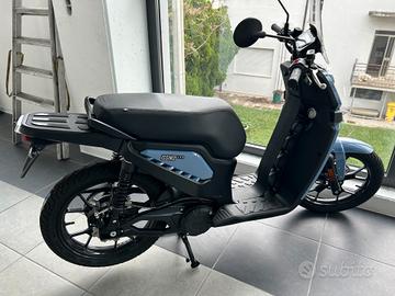 Fantic Issimo City L3 PRO ( UNA BATTERIA ) IN PROM